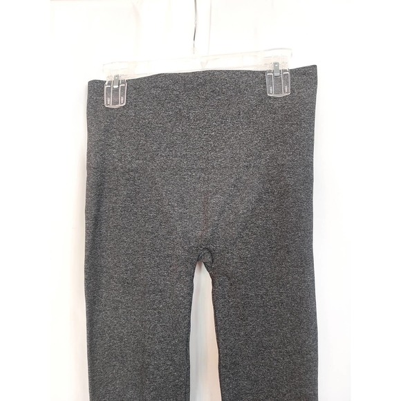 SPANX Pants - SPANX Gray Heather Capri Trendy Slimming Leggings Size XL
